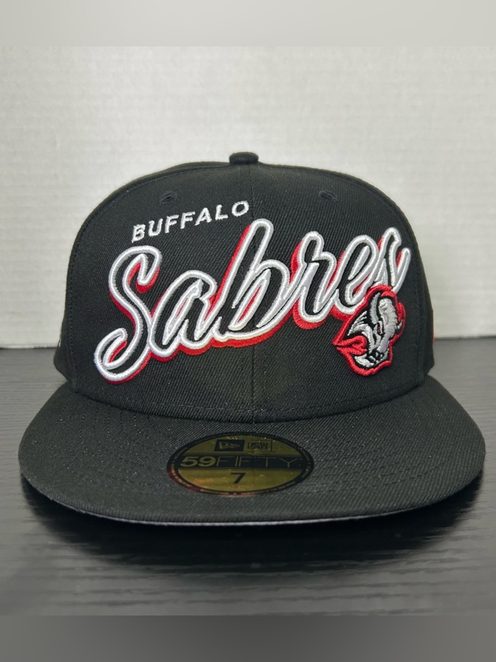 Buffalo Sabres NHL New Era Goathead Script Black Hat Cap Fitted Size Adult 7 NEW